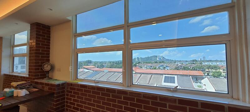 Untuk Disewa - Puchong Furnished Office with LIFT (Next To MRT / LRT Station)