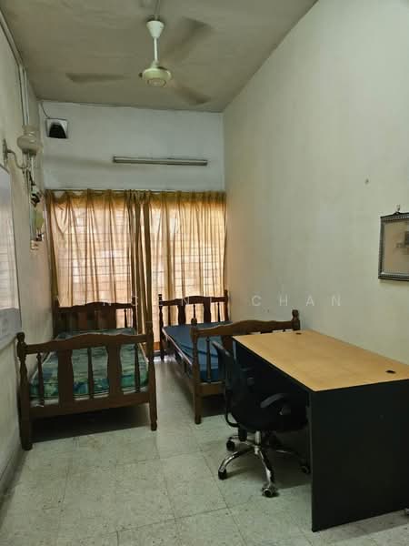 Rumah Teres 2 Tingkat untuk Disewa di Taman Connaught (Cheras) - Vincent Chan - Female Room RM450 - PropertyGuru.com.my