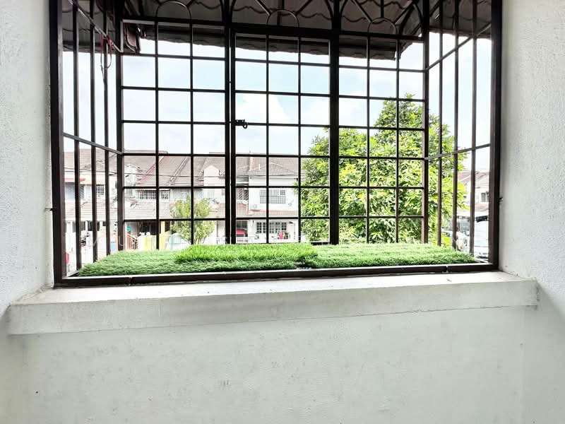 Rumah Bandar untuk Dijual di Pandan Indah (Ampang) - Muhd Salehuddin - View - PropertyGuru.com.my