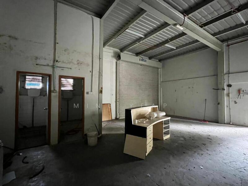 For Rent - Corner 2-Storey Terrace Factory for Rent | Industrial Putri Kulai