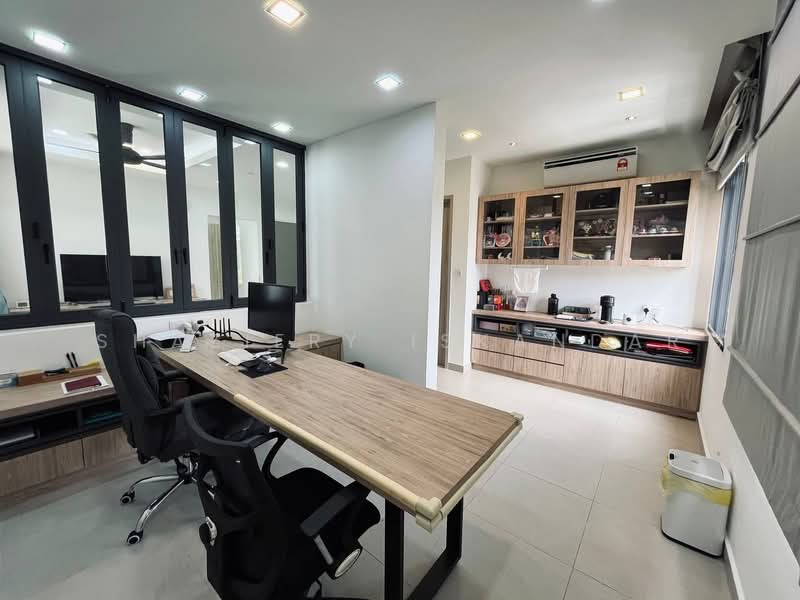 3-storey Terraced House for Sale in Bandar Baru Sungai Long (Kajang) - Shaziery Iskandar - PropertyGuru.com.my