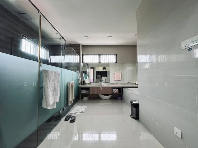 3-storey Terraced House for Sale in Bandar Baru Sungai Long (Kajang) - Shaziery Iskandar - PropertyGuru.com.my