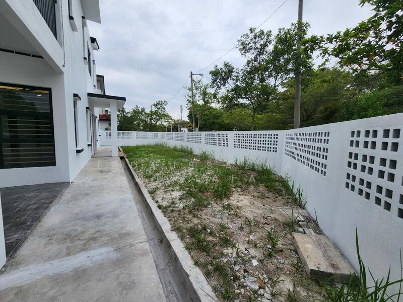 2-storey Terraced House for Sale in Rawang (Selangor) - Firdaussazwan Mustafa - Exterior - PropertyGuru.com.my