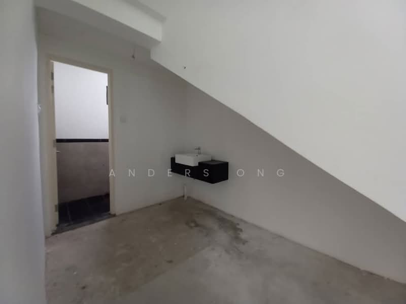 Kedai / Pejabat untuk Disewa di Aspen Vision City (Batu Kawan) - Anders Ong - Bathroom - PropertyGuru.com.my