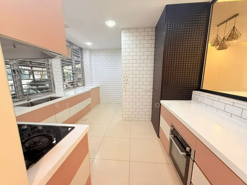 Apartment for Sale at The Seed Taman Sutera Utama - Benjamin Ong - Kitchen - PropertyGuru.com.my