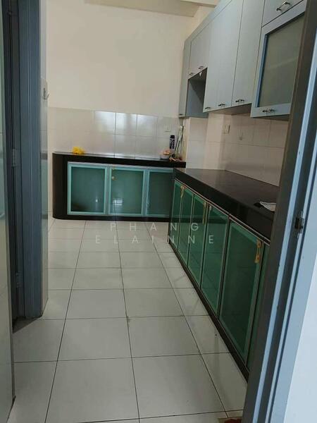 2-storey Terraced House for Sale in Johor Bahru (Johor) - Phang Elainne - Kitchen - PropertyGuru.com.my