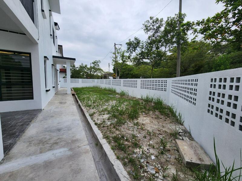 2-storey Terraced House for Sale in Rawang (Selangor) - Ibrahim Iderus - Exterior - PropertyGuru.com.my