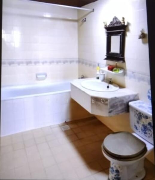 Condominium for Sale at Seaview Garden - Pen Teo - Bathroom - PropertyGuru.com.my