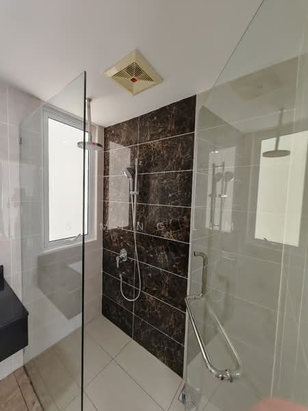 Kondominium untuk Disewa di Paradiso Nuova (Merak Kayangan) - Siming Lim - Bathroom - PropertyGuru.com.my