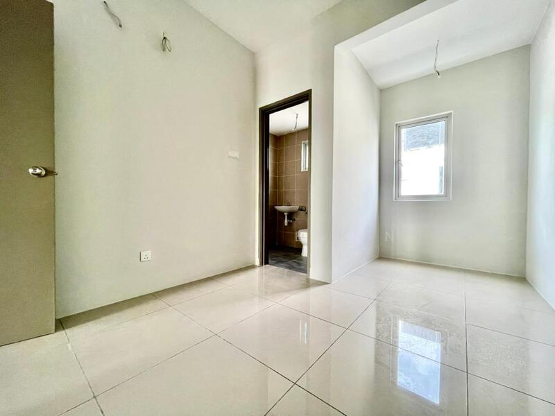 Terraced House for Sale in Kampung Selangor Dredging (Dengkil) - Nurra Eikin - Bathroom - PropertyGuru.com.my