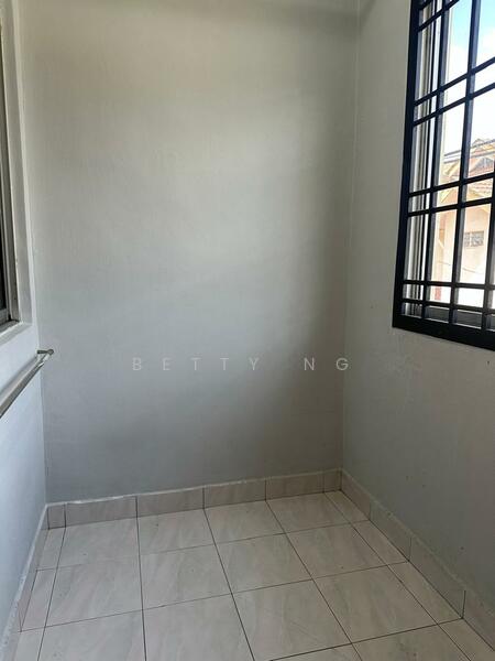 2-storey Terraced House for Sale at Taman Sri Pulai Perdana - Betty Ng - PropertyGuru.com.my