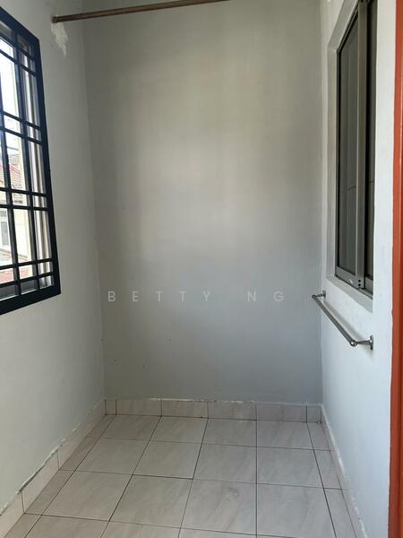 2-storey Terraced House for Sale at Taman Sri Pulai Perdana - Betty Ng - PropertyGuru.com.my