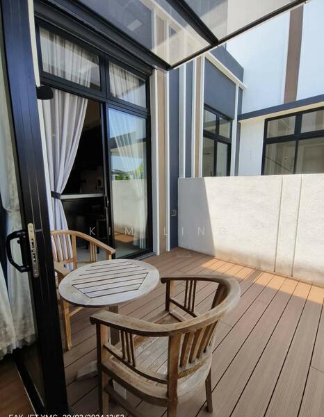 Semi-Detached House for Sale in Setia Alam (Selangor) - Kim Ling - Balcony - PropertyGuru.com.my
