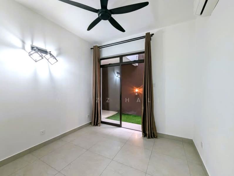 3-storey Terraced House for Sale in Cyberjaya (Selangor) - Mu'izz Halim - PropertyGuru.com.my