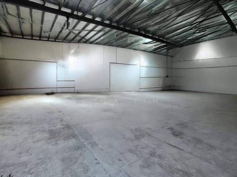 Cluster Factory for Sale in Taman Desa Cemerlang (Ulu Tiram) - Shela Lim - Interior - PropertyGuru.com.my