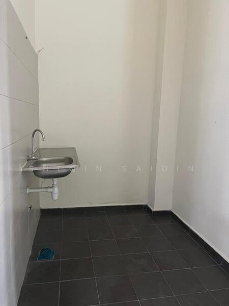 Detached Factory for Rent in Rawang (Selangor) - Shiqin Saidin - Interior - PropertyGuru.com.my