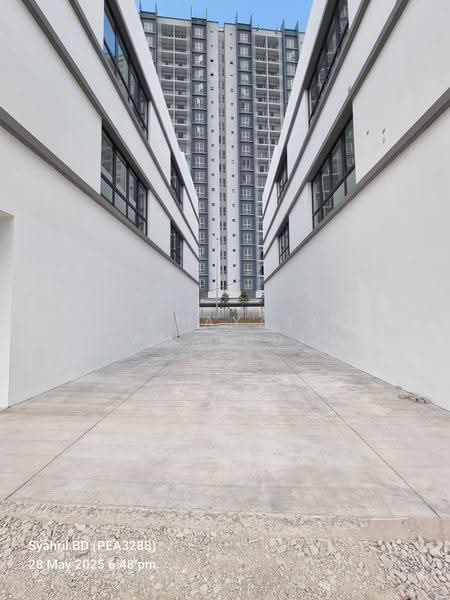 Shop / Office untuk Disewa di Shah Alam (Selangor) - Zahayati Jamaludin - Exterior - PropertyGuru.com.my