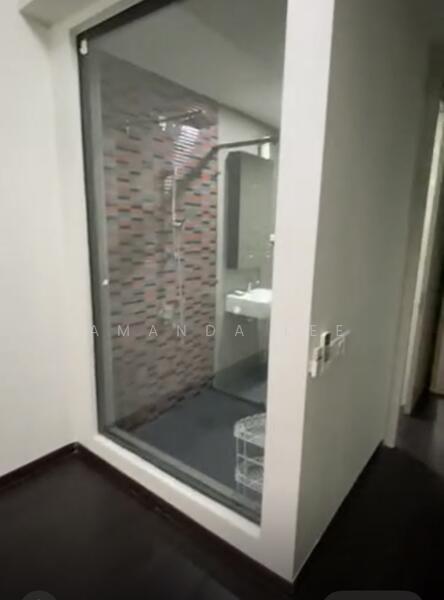 Servis Apartment untuk Dijual di The Leafz @ Dedaun - Amanda Lee - Bathroom - PropertyGuru.com.my