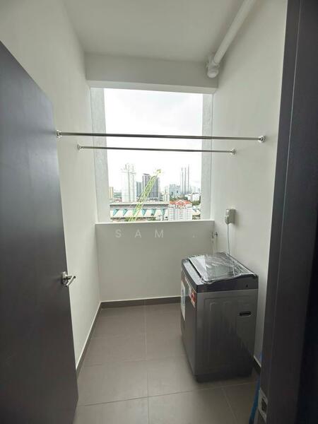 Service Residence for Sale at Meldrum Heights (Residensi Meldrum) - Sam . - Balcony - PropertyGuru.com.my