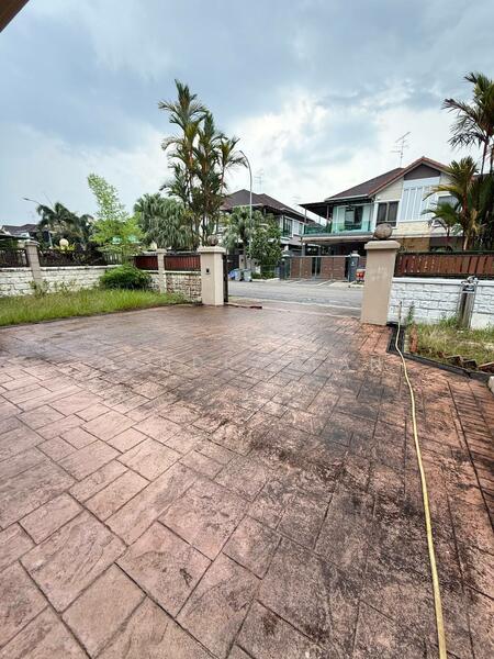 Untuk Dijual - Austin Heights