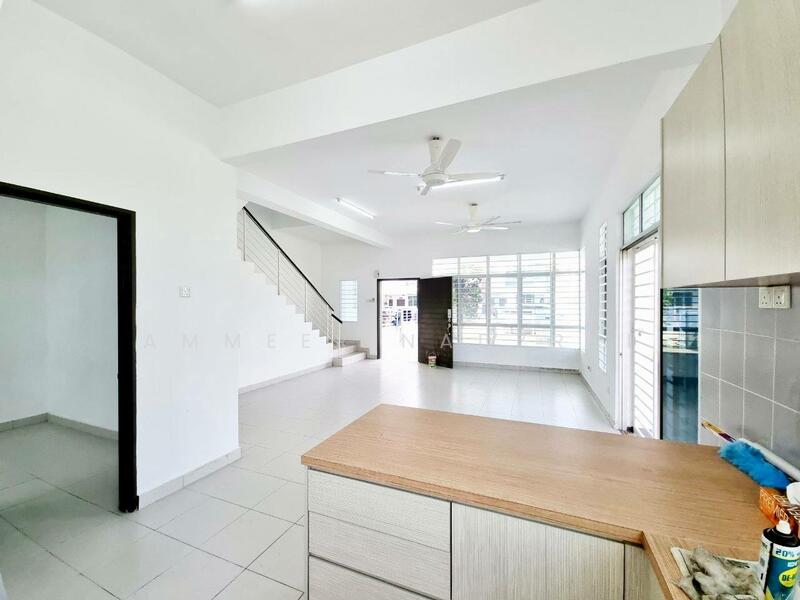 Ceri Bandar Hillpark, Puncak Alam untuk Untuk Dijual - RM 720,000, Mac 2026 - Living Room - PropertyGuru.com.my