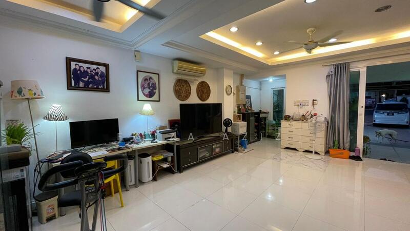Terraced House for Sale in Puchong (Selangor) - Faiza Aziz - Living Room - PropertyGuru.com.my