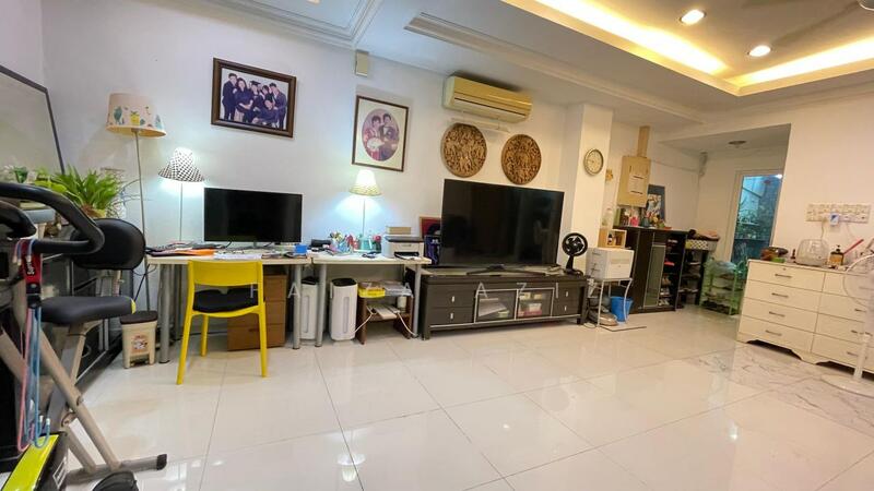 Terraced House for Sale in Puchong (Selangor) - Faiza Aziz - Living Room - PropertyGuru.com.my