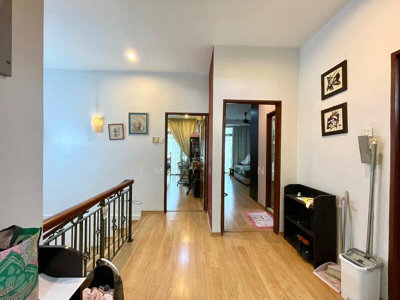 Semi-Detached House for Sale in Sungai Nibong (Bayan Lepas) - Lim Yi An - Corridor - PropertyGuru.com.my