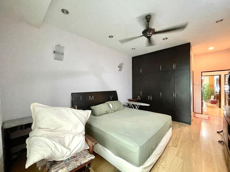 Semi-Detached House for Sale in Sungai Nibong (Bayan Lepas) - Lim Yi An - PropertyGuru.com.my