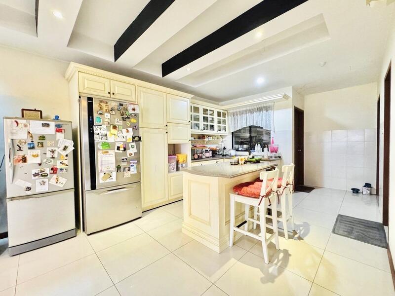 2-storey Terraced House for Sale in Cahaya Spk (Shah Alam) - Alif Saad - Kitchen - PropertyGuru.com.my