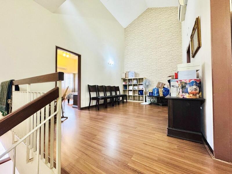 2-storey Terraced House for Sale in Cahaya Spk (Shah Alam) - Alif Saad - Living Room - PropertyGuru.com.my