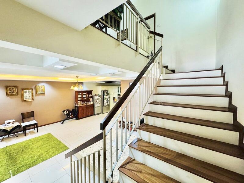 2-storey Terraced House for Sale in Cahaya Spk (Shah Alam) - Alif Saad - Living Room - PropertyGuru.com.my