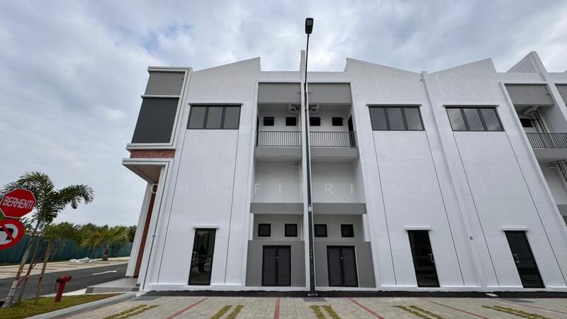 Shop / Office for Rent in Cyberjaya (Selangor) - Mohd Fitri MF - Exterior - PropertyGuru.com.my