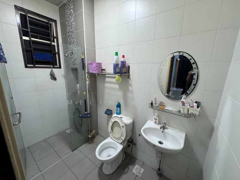 2-storey Terraced House for Sale in Taman Impian Emas (Skudai) - Melinda Ee - Bathroom - PropertyGuru.com.my
