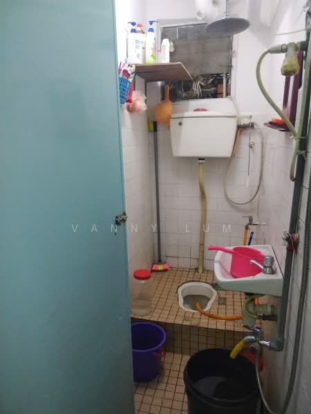 Rumah Flat untuk Dijual di Cheras Ria - Vanny Lum - Bathroom - PropertyGuru.com.my