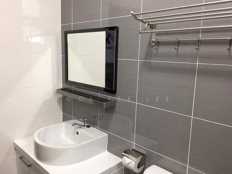 Service Residence for Sale at The Platino Serviced Apartment - Hooi Yee Lee - PropertyGuru.com.my