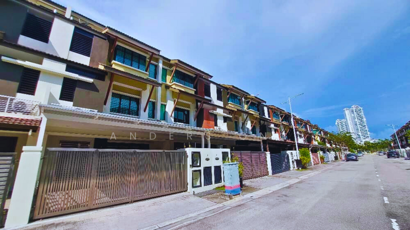 3-storey Terraced House for Sale in Batu Maung (Penang) - Anders Ong - Exterior - PropertyGuru.com.my