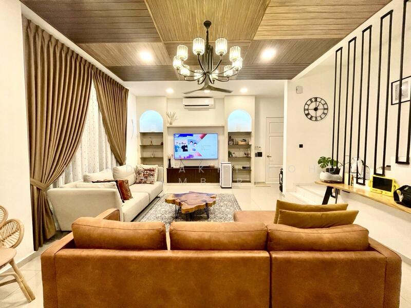 Semi-Detached House for Sale in Eco Grandeur (Puncak Alam) - Mohd Zakri Mohd Zamberi - Living Room - PropertyGuru.com.my