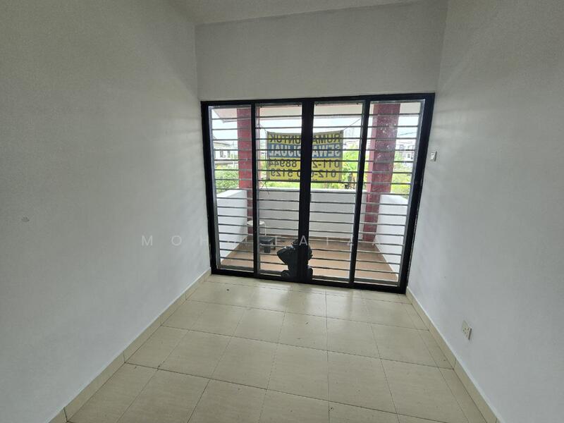 2-storey Terraced House for Sale in Nilai (Negeri Sembilan) - Mohd Faizal - Balcony - PropertyGuru.com.my