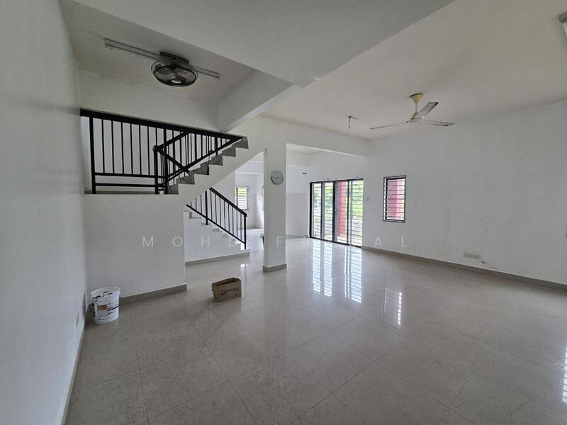2-storey Terraced House for Sale in Nilai (Negeri Sembilan) - Mohd Faizal - Living Room - PropertyGuru.com.my
