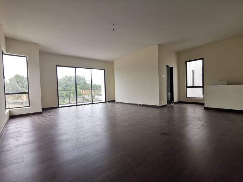 Semi-Detached House for Sale in Senai (Johor) - Evonne Chia - Living Room - PropertyGuru.com.my