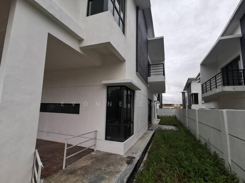 Semi-Detached House for Sale in Senai (Johor) - Evonne Chia - Exterior - PropertyGuru.com.my