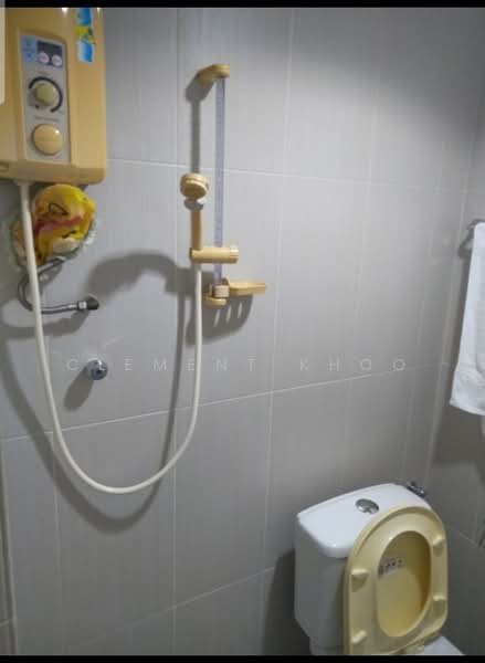 1-storey Terraced House for Rent in Taman Gottlieb (Pulau Tikus) - Clement Khoo - Bathroom - PropertyGuru.com.my