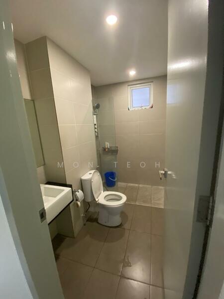 Condominium for Rent at Tropicana Bay Residences - Mon Teoh - Bathroom - PropertyGuru.com.my