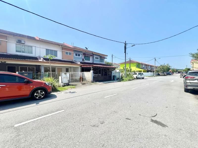 2-storey Terraced House for Sale in Jenjarom (Selangor) - JUMIDAH (JUE) - Exterior - PropertyGuru.com.my