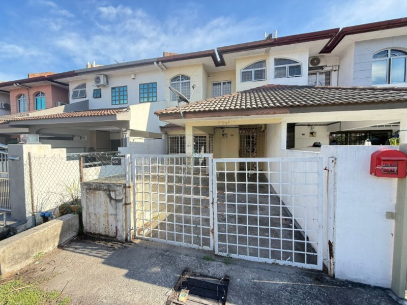 2-storey Terraced House for Sale in Taman Subang Murni (Shah Alam) - Tom Yip - Exterior - PropertyGuru.com.my