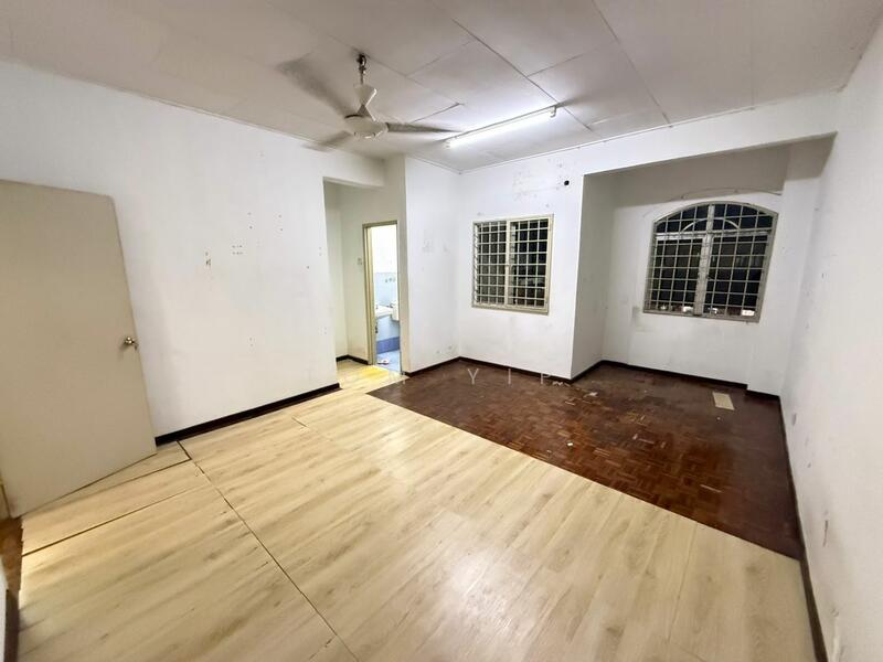 2-storey Terraced House for Sale in Taman Subang Murni (Shah Alam) - Tom Yip - Interior - PropertyGuru.com.my