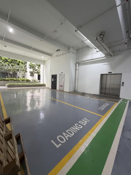Gudang untuk Dijual di Taman Sains Selangor (Kota Damansara) - Mori Ng - Car Park - PropertyGuru.com.my