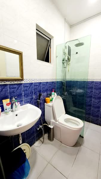 Rumah Teres 3 Tingkat untuk Dijual di Ampang Jaya (Ampang) - Zubaidah Kadir - Bathroom - PropertyGuru.com.my