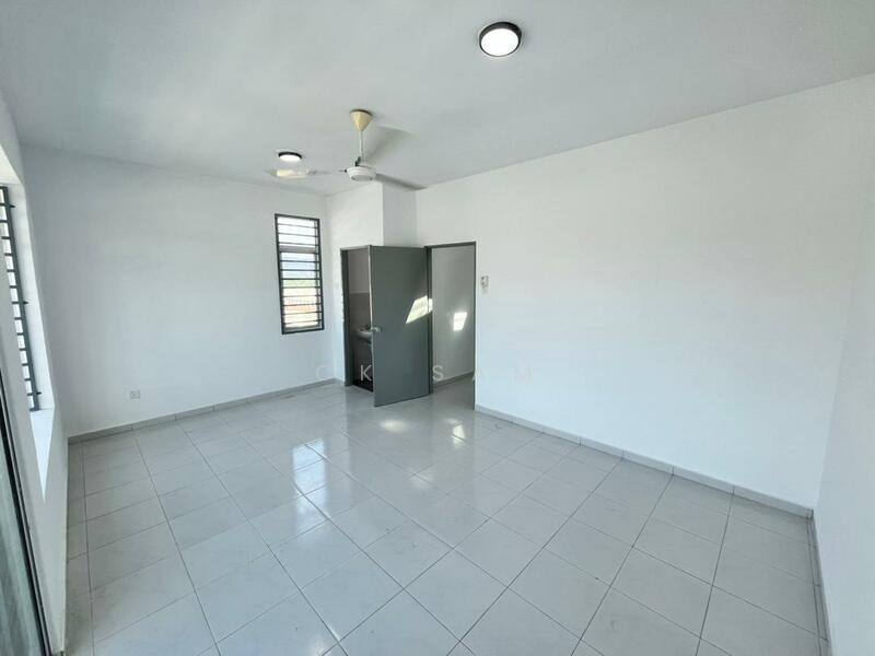 2-storey Terraced House for Sale in Taman Kundang Jaya (Rawang) - CK Sam - Interior - PropertyGuru.com.my